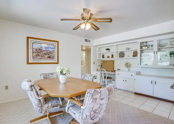 On Sun City South Golf Course! Quiet Home W/ Patio